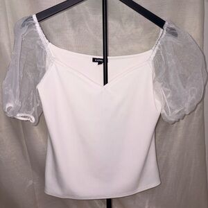 Women’s express white v neck organza sleeve puff sleeve top